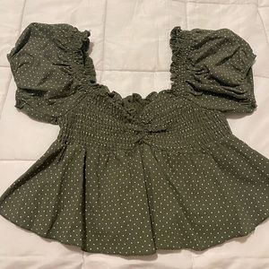 Women’s Polka Dot Green Crop Top Size Large Excellent Condition
